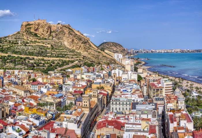 Alicante calpe attractions vines